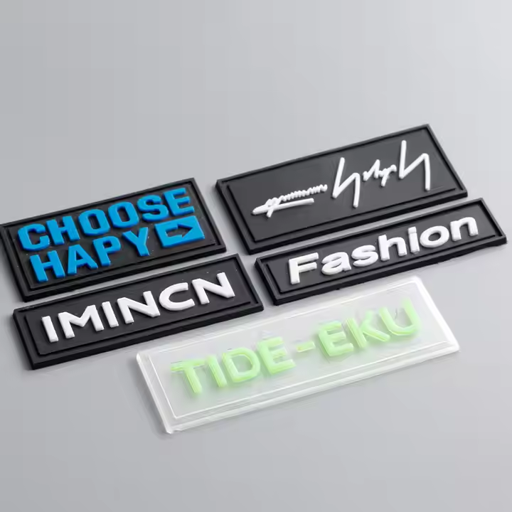 Customizable Brand Name Soft Silicone Labels 3D Embossed Rubber Patch Factory Price for Sewing Clothing and Garments