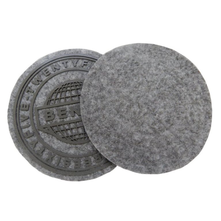 Factory Custom Rubber Silicone Brand Logo 3d Raised High Density Soft Silicone Felt Base Iron on Labels for Clothing