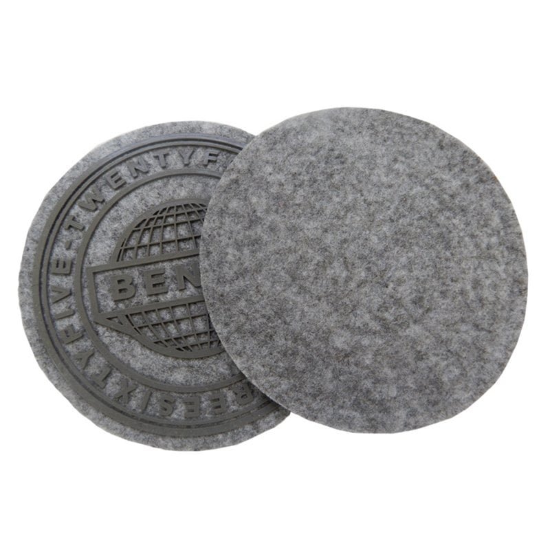 Factory Custom Rubber Silicone Brand Logo 3d Raised High Density Soft Silicone Felt Base Iron on Labels for Clothing