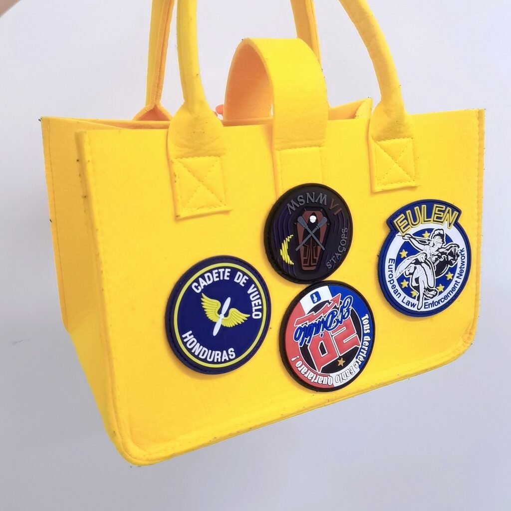 Eco-friendly New Design Customized Embossed Logo Silicone PVC 3D Soft Rubber Patches for Garment