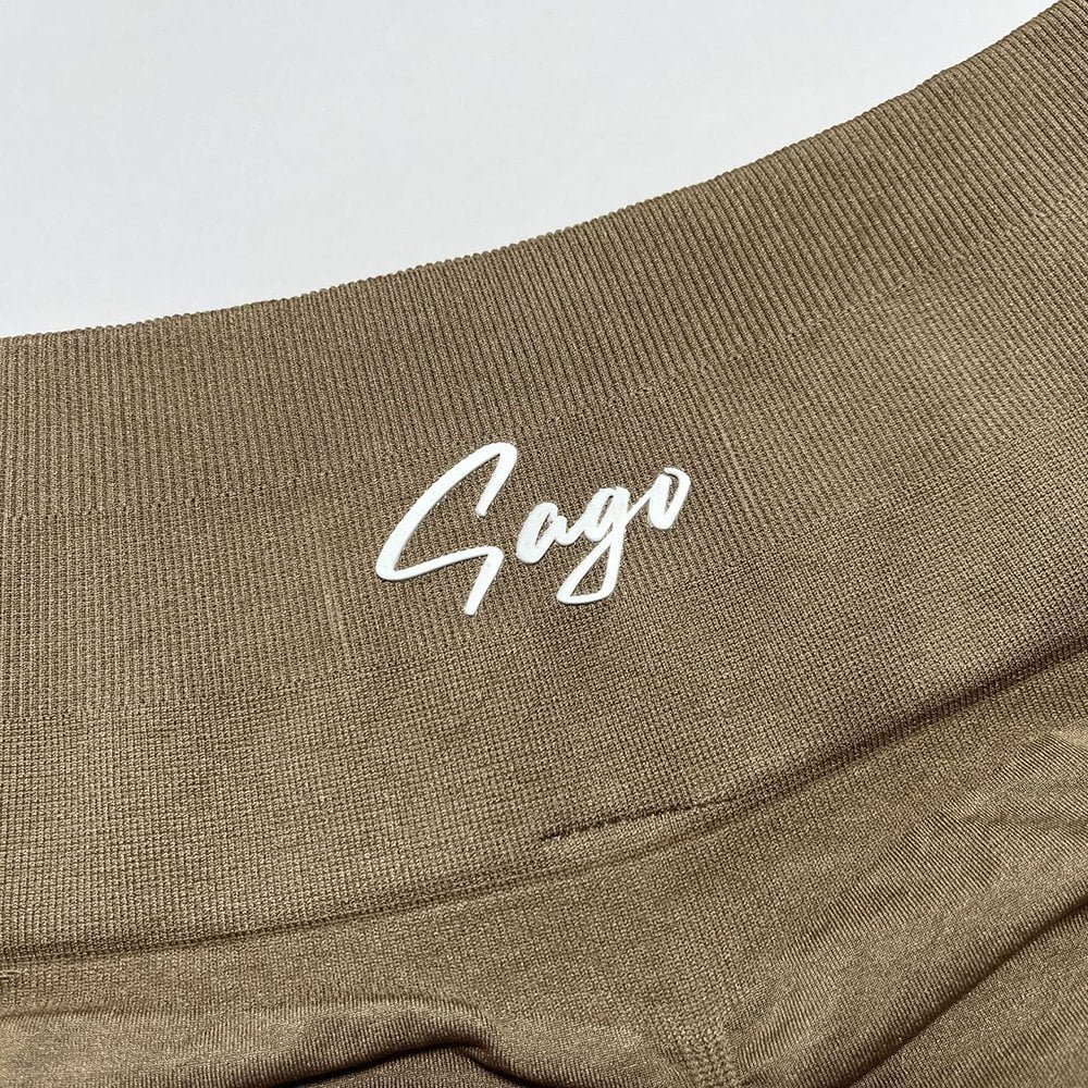 Custom 3D Silicone Heat Transfer Sticker Silk Garment Label With Logo for T-Shirts Heat Transfer Labels